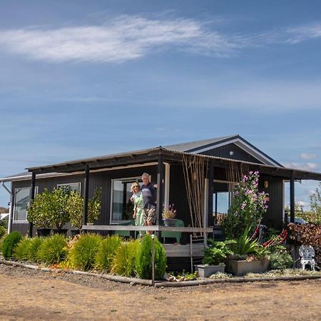 Beach Front Wine Makers Cottage Te Awanga Extérieur photo